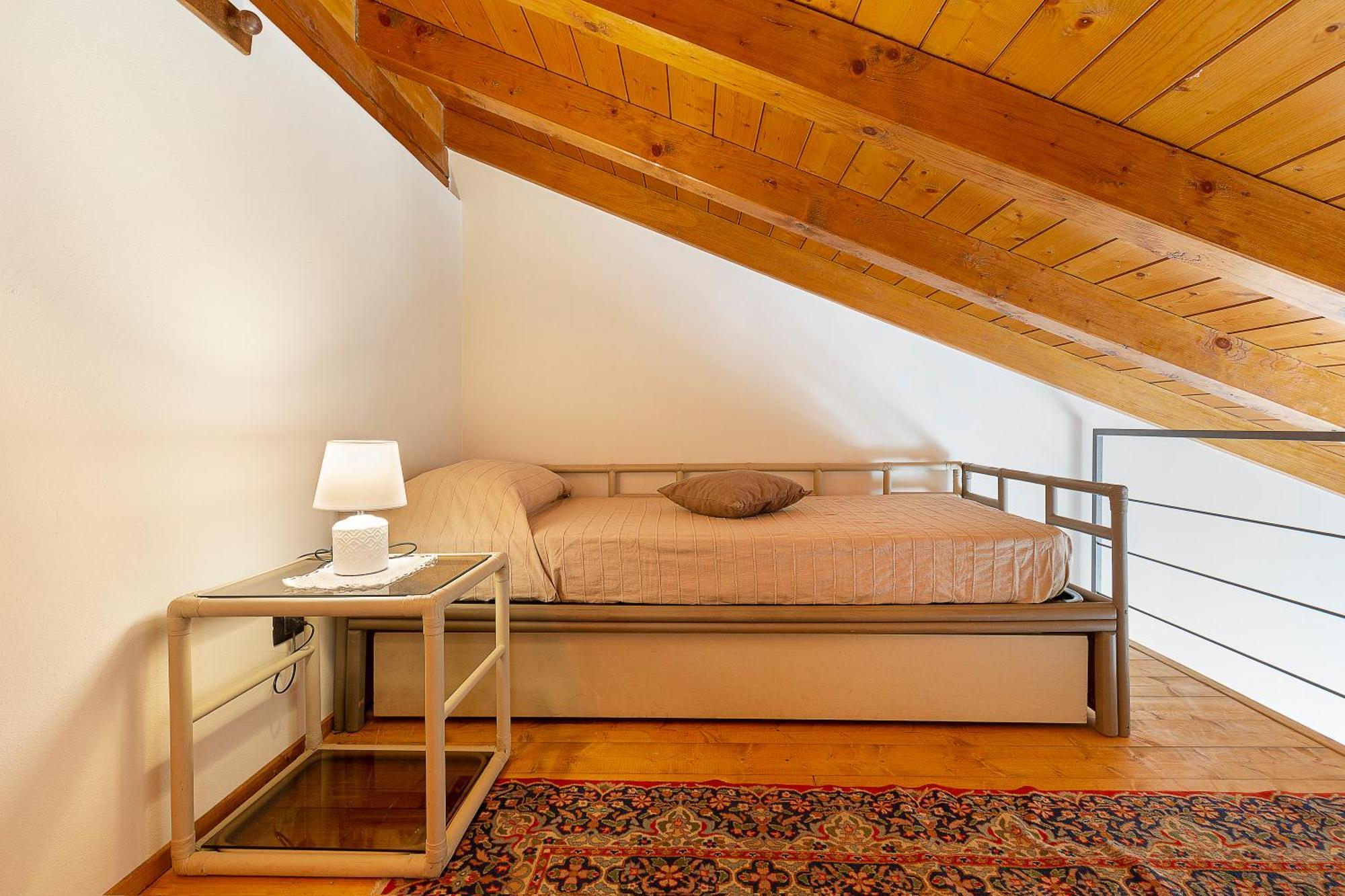 Bb10 Oasi Guest House Arona Exterior photo